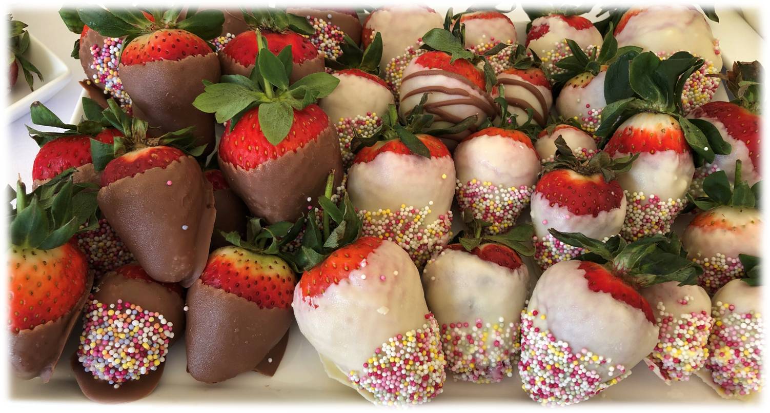 mixed chocolate strawberries.jpg