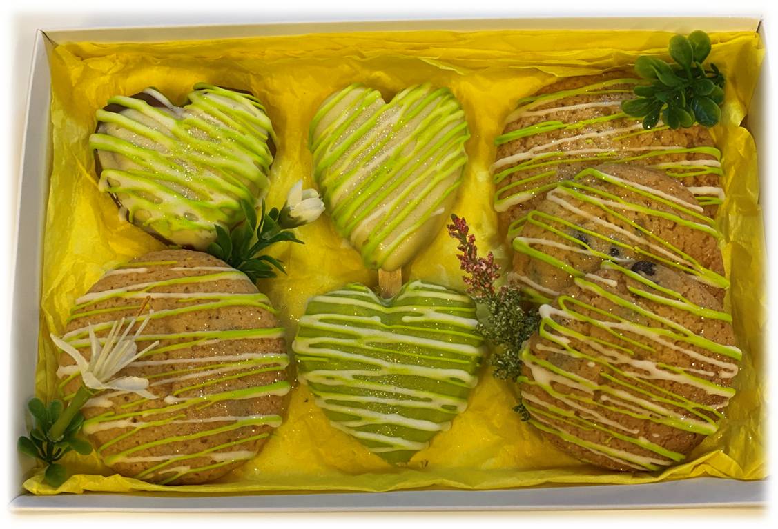 Lime drizzle cookies with hearts.jpg